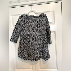 A Pea in the Pod Medium Maternity top